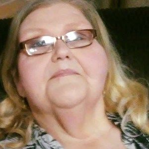 Meet your Posher, Shelly